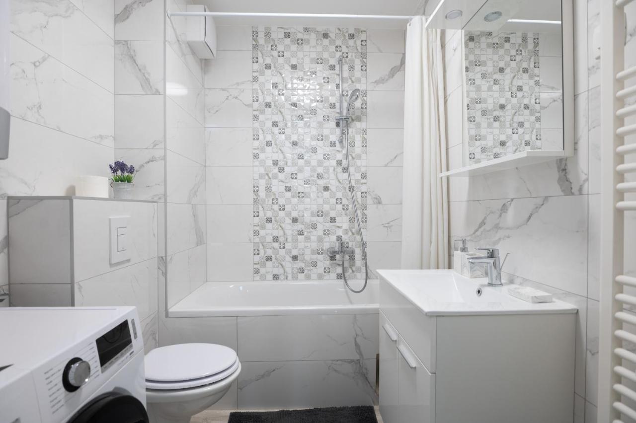 Blue Horizon Zara Apartment Exterior photo